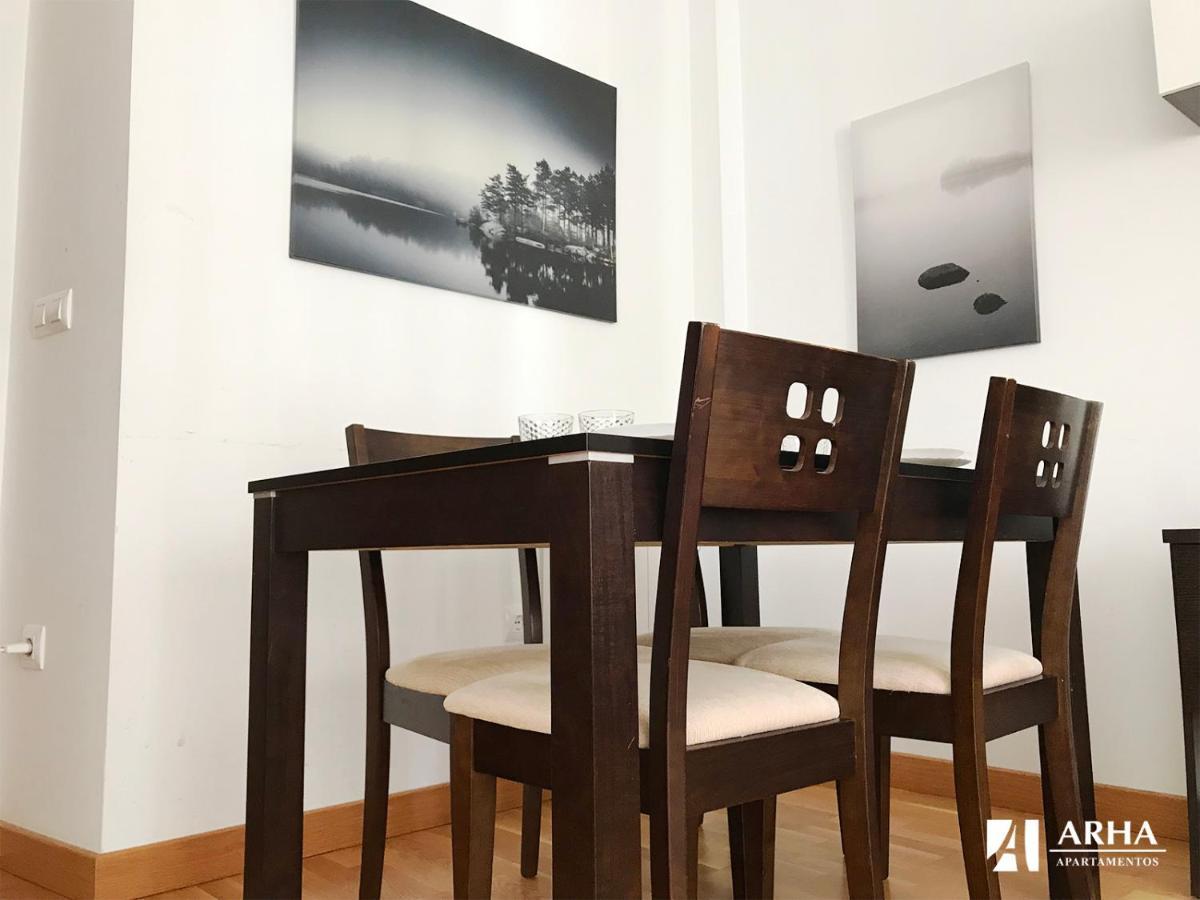 Apartamentos Arha Потес Екстериор снимка