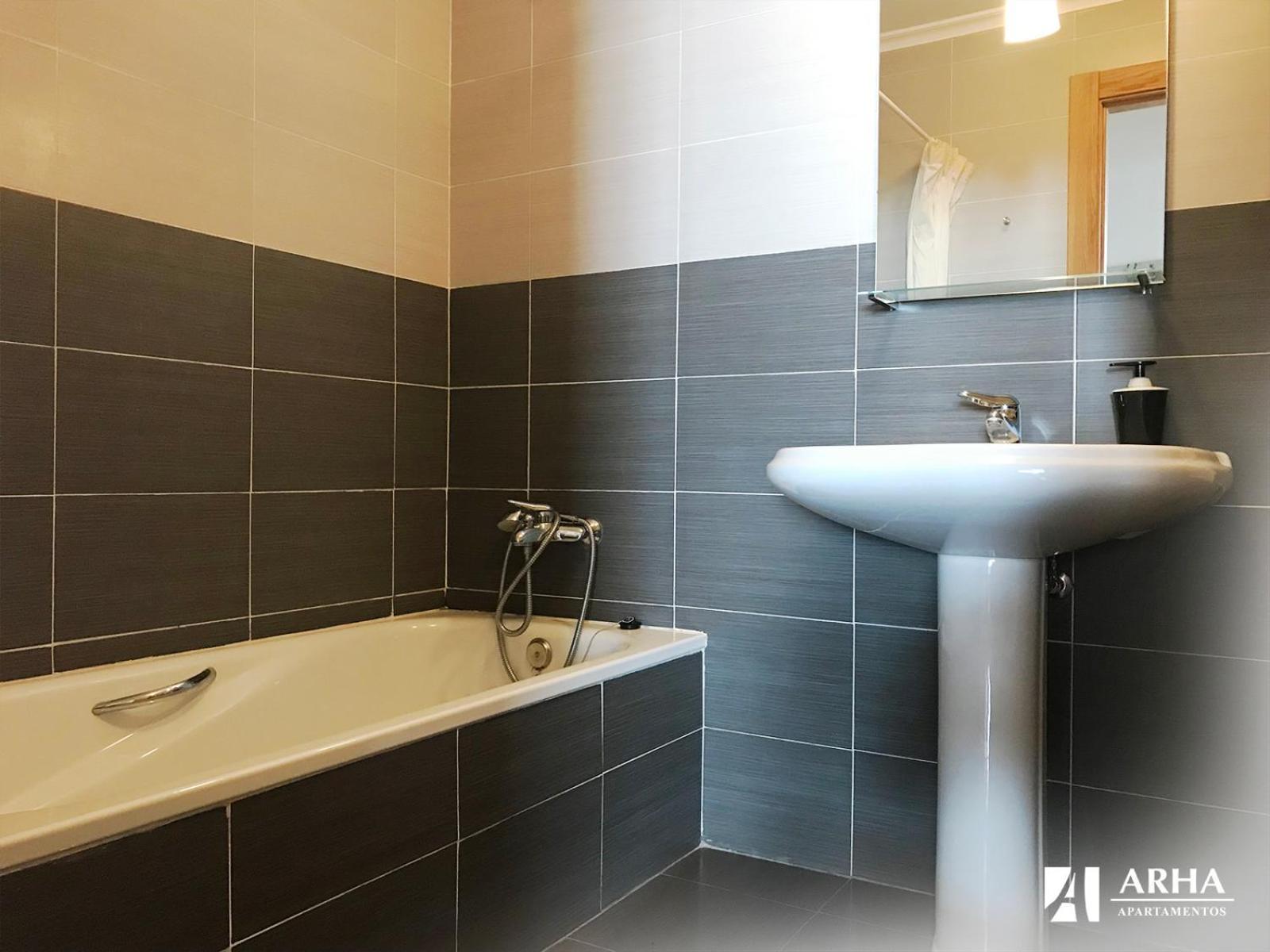 Apartamentos Arha Потес Екстериор снимка